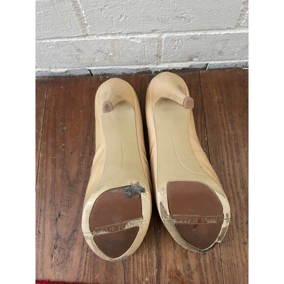 Vintage 90s Nine West Nude Patin Leather Peep Toe 3" Heel Pump Size 8.5M - Picture 5 of 10